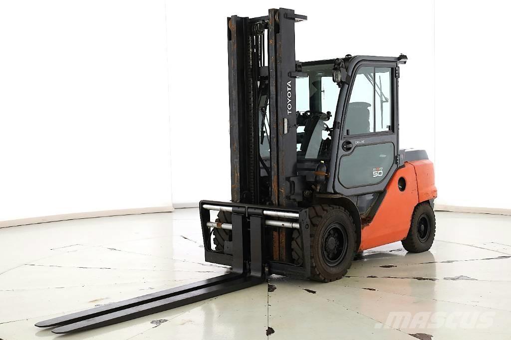 Toyota 40-8-FD-50-N Diesel Forklifts