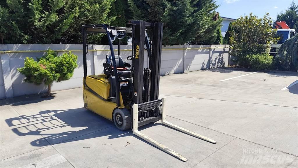 Yale ERP16 VT Electric Forklifts