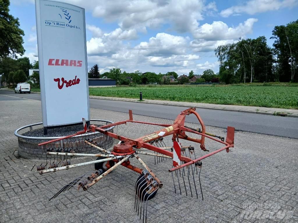 Kuhn GA 301 Swathers \ Windrowers