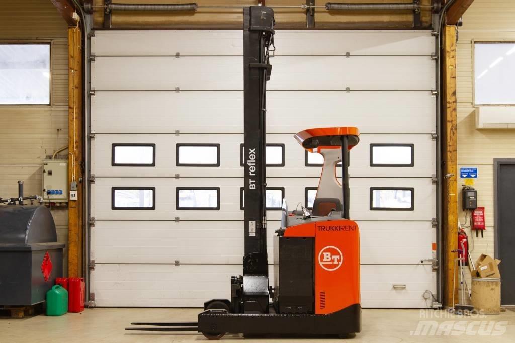 BT RR E 160 Reach trucks