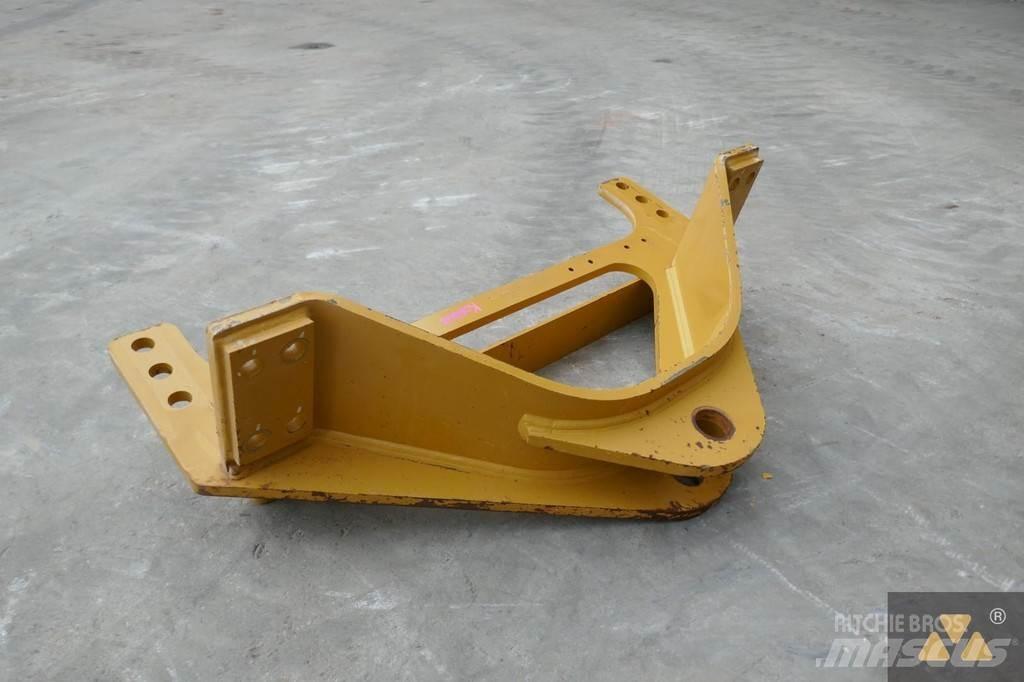 CAT 140M3 Drawbar Other Components