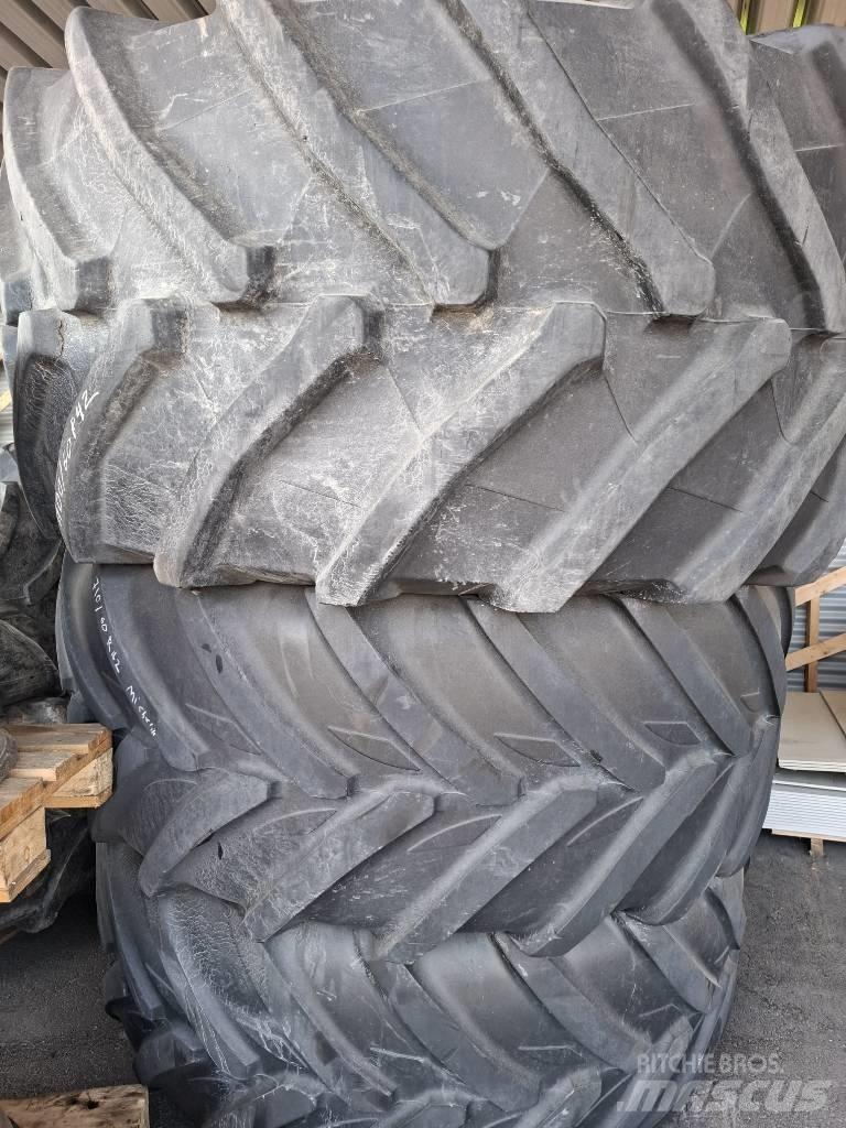  Käytetyt renkaat Tires, wheels and rims
