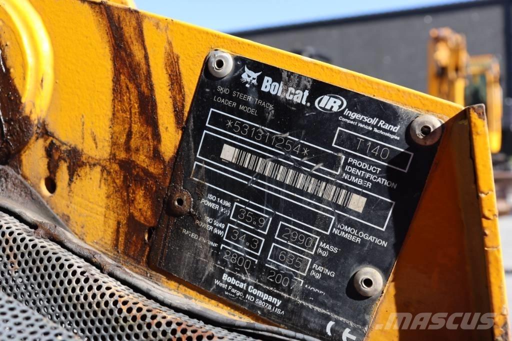 Bobcat T 140 Skid Steer Loaders