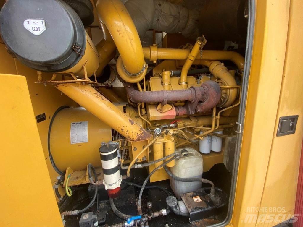 CAT 900 KVA NVT Other Generators