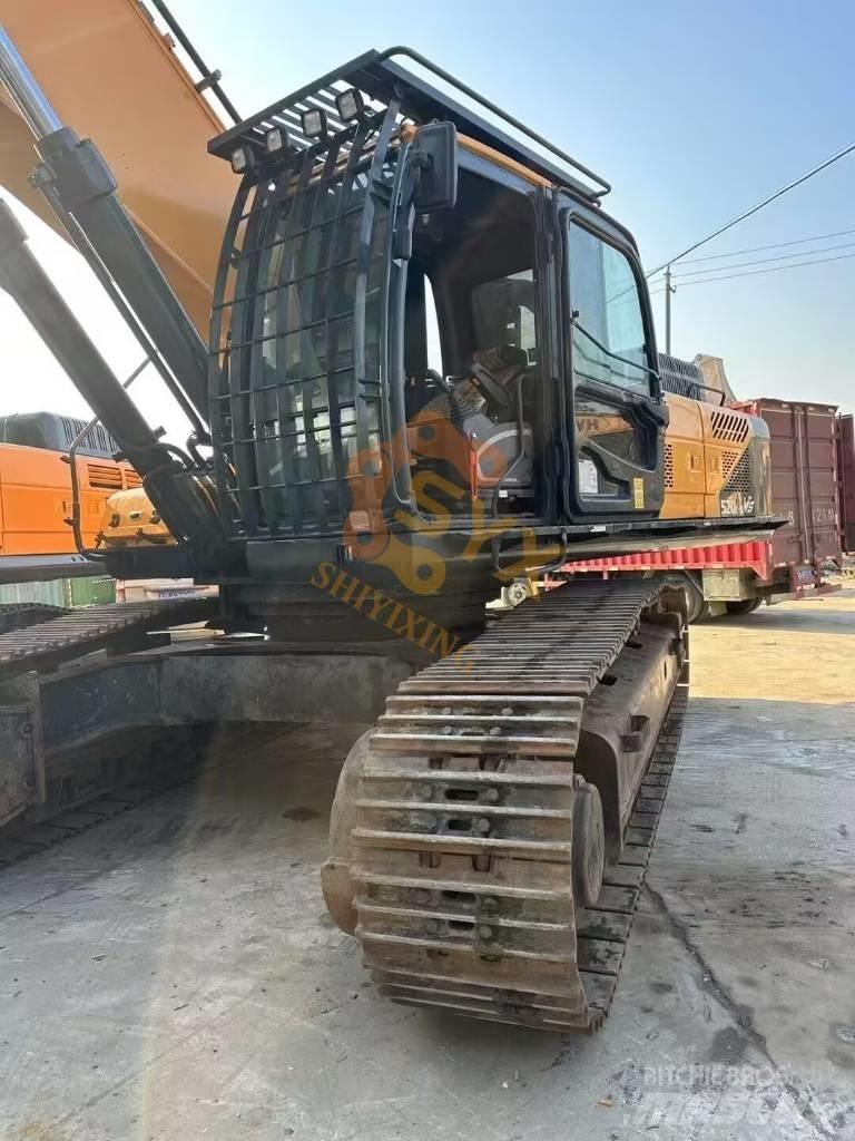 Hyundai Robex 520 VS Crawler Excavators
