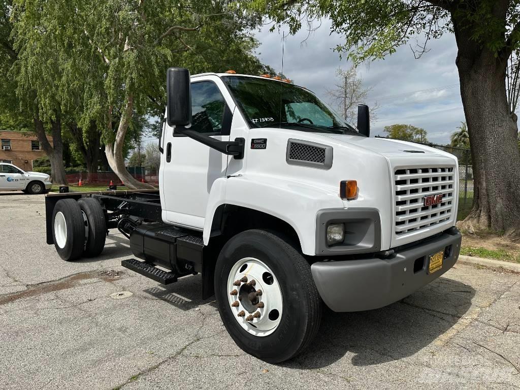 GMC Topkick C 6500 Cab & Chassis Trucks