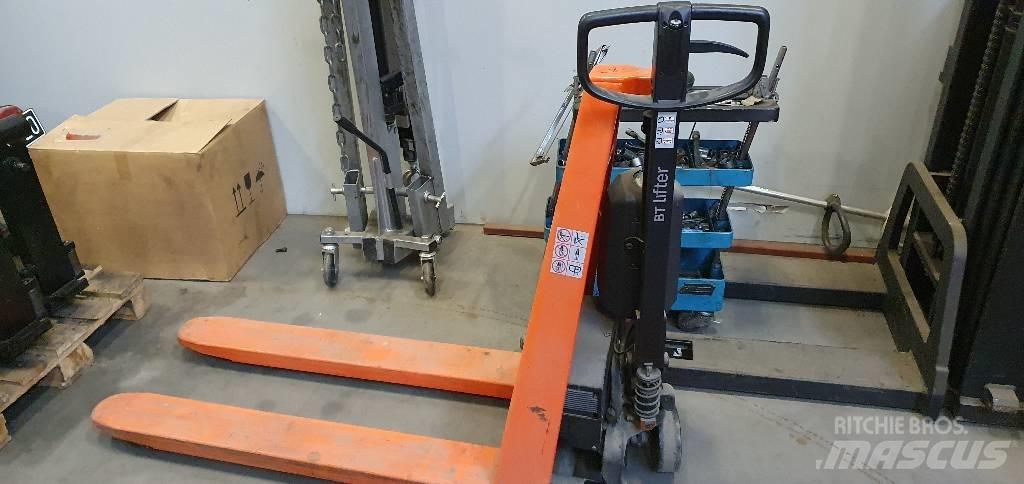 BT HHL100 Pallet Truck