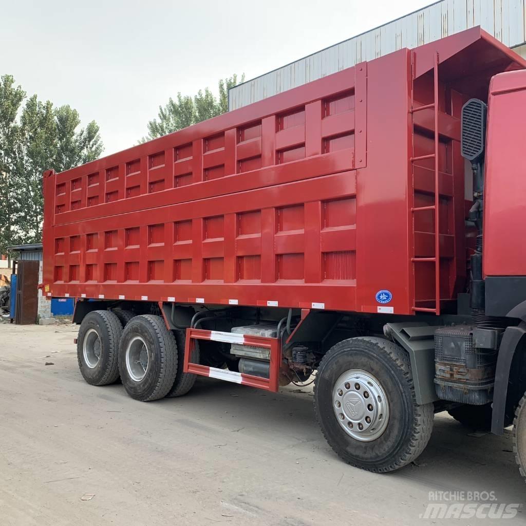 Howo 375 8x4 Dump Trucks