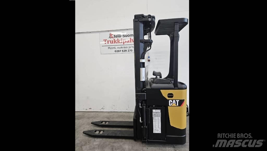 CAT NSR20N Self Propelled Stackers