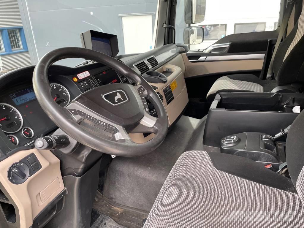 MAN TGM 15.250LL Reefer Trucks