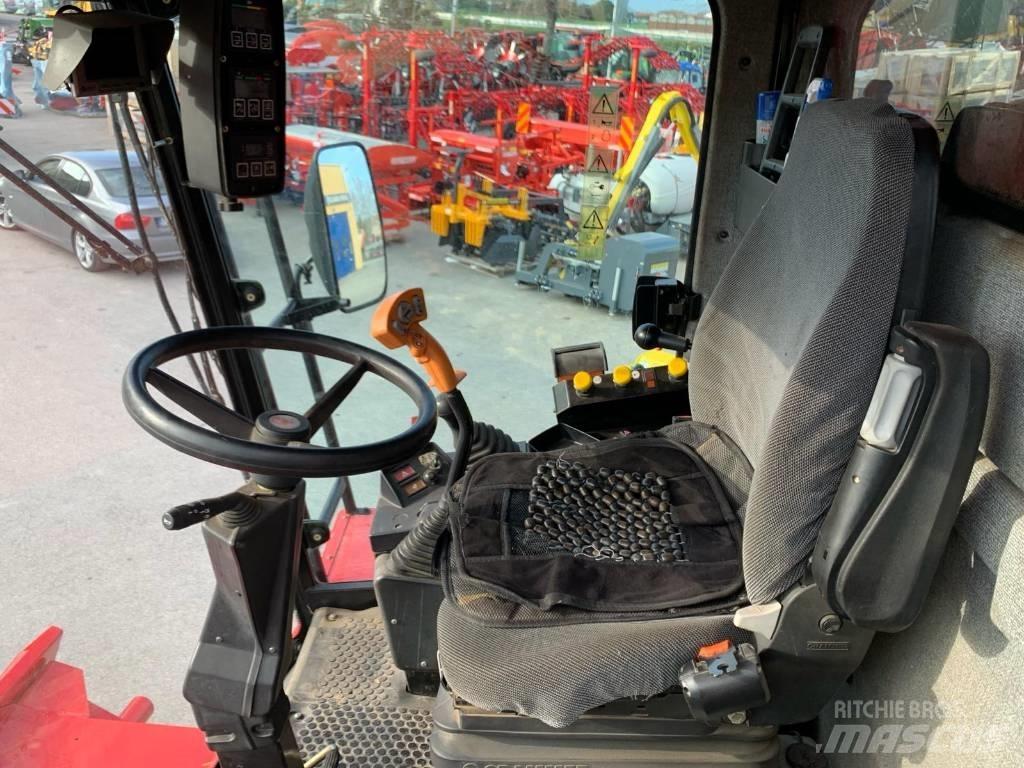 Laverda 255 AL 4WD Combine Harvesters