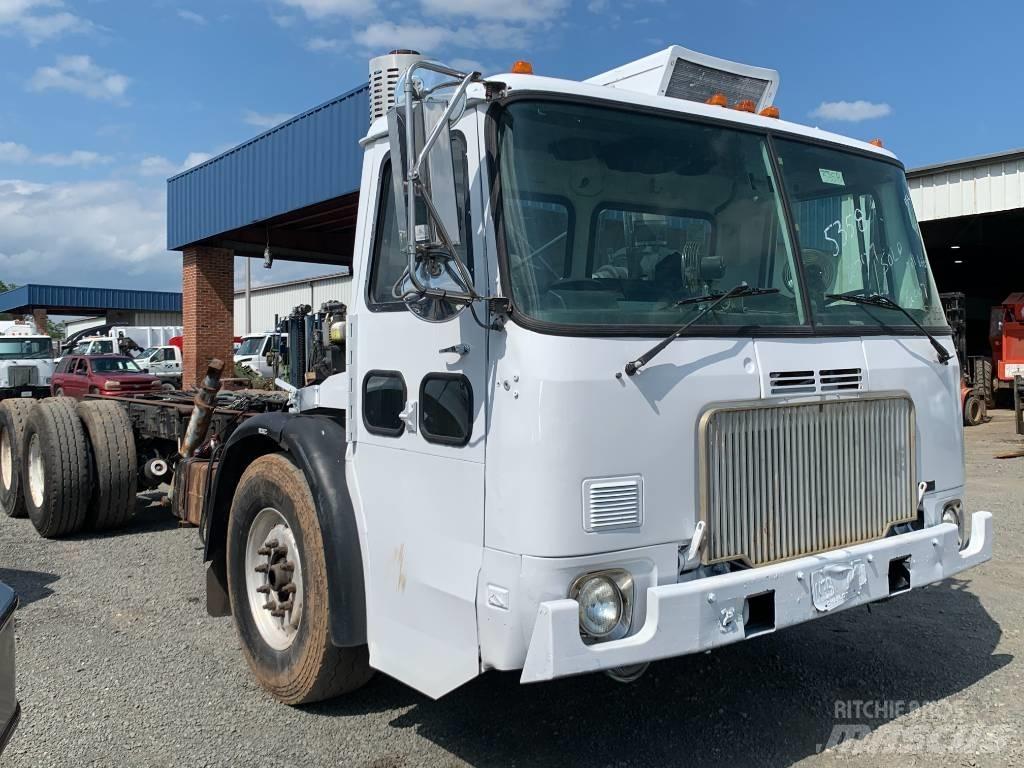 Autocar WX64 Cab & Chassis Trucks