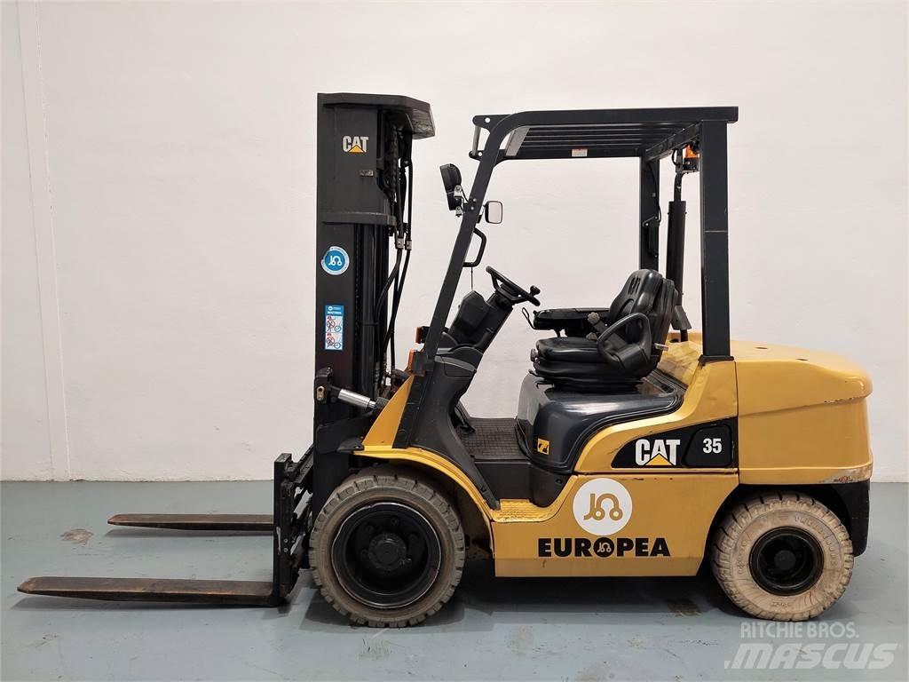 CAT DP35NTD Diesel Forklifts