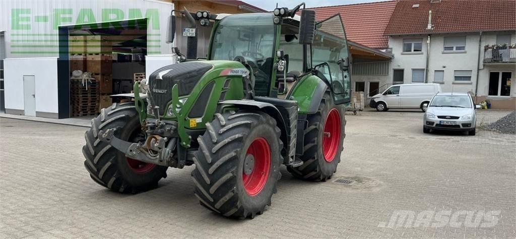 Fendt 724 Vario S4 Tractors