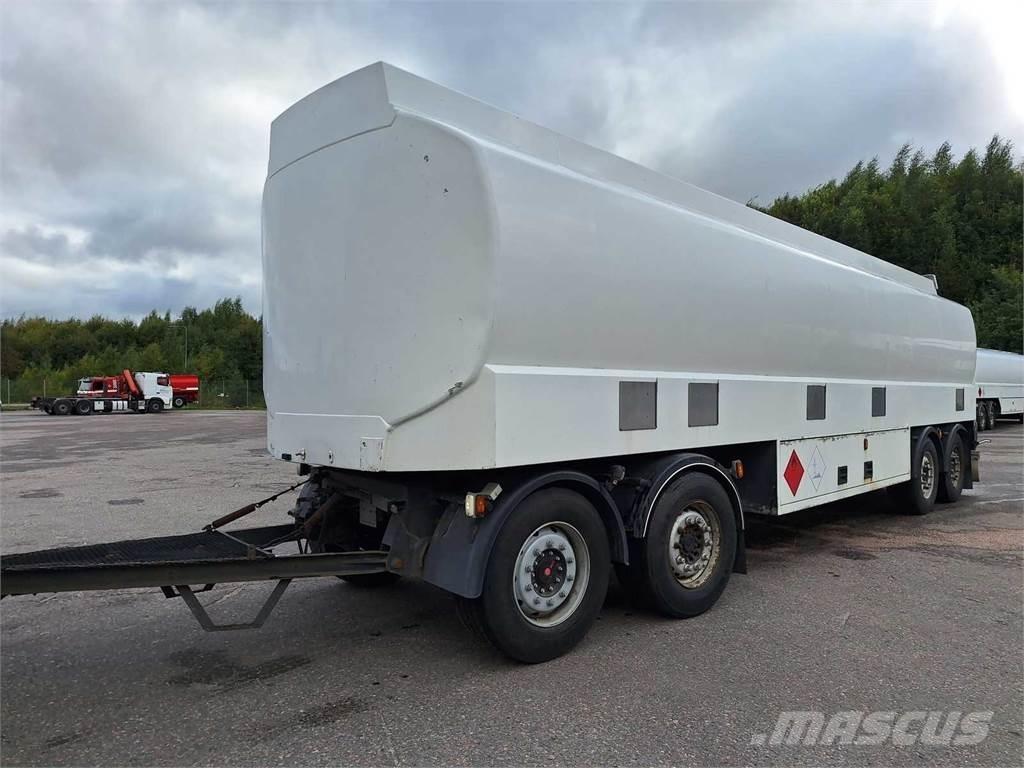  SAF/Mattila MS4 Tank Trailers