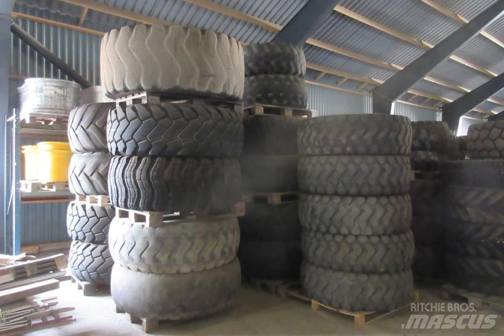 Beg däck 20,5x25 Tires, wheels and rims