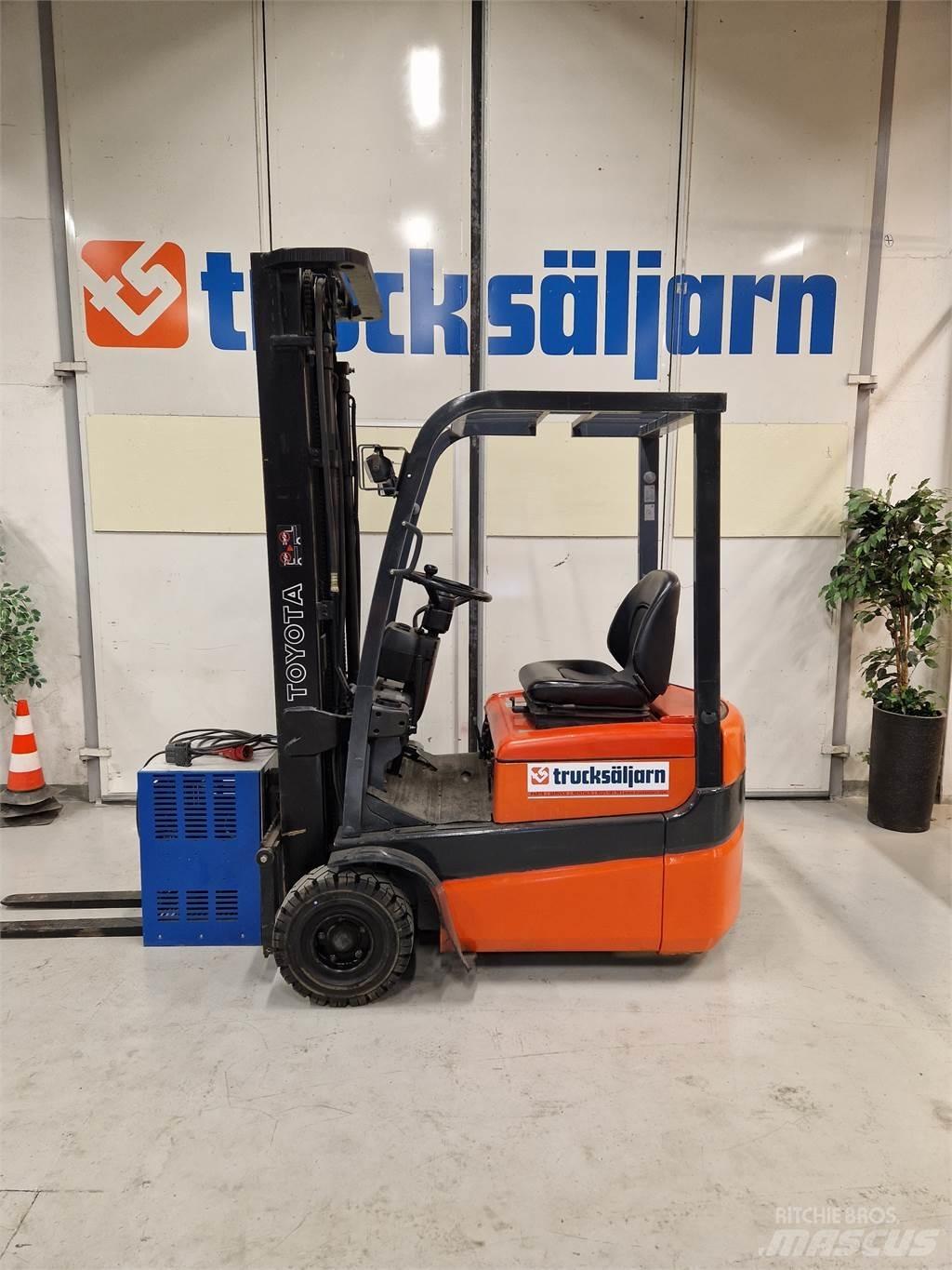 Toyota FBESF15 Electric Forklifts