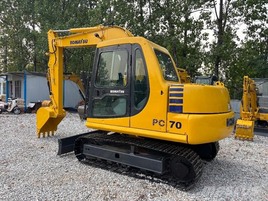 Komatsu PC 70 Crawler Excavators