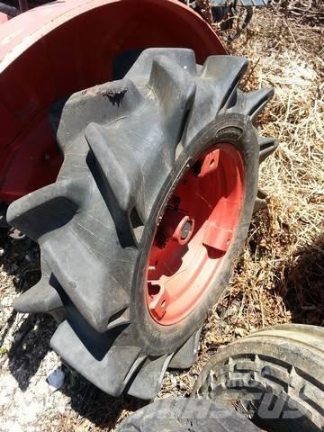  Pneus 7-14 Tires, wheels and rims