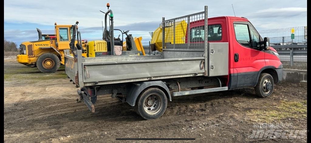 Iveco 35C 13 Pickup Trucks