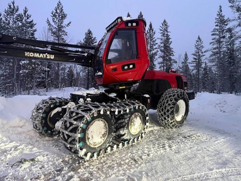 Komatsu 901 Harvesters