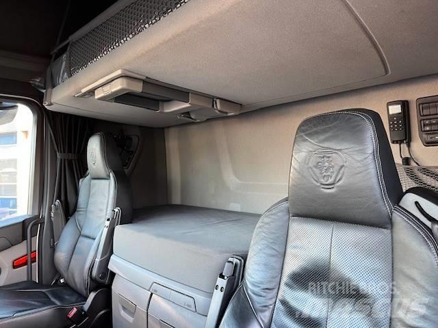 Scania R 540 Conventional Trucks / Tractor Trucks