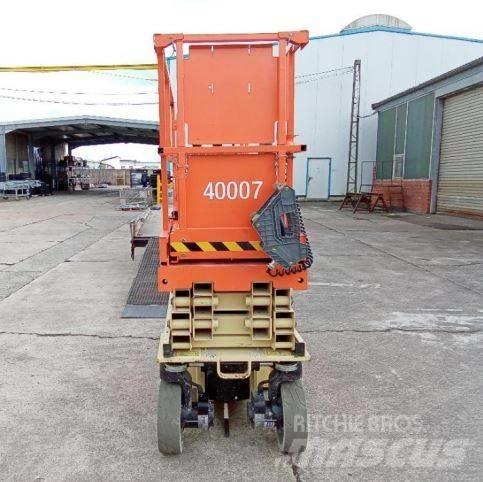 JLG 2032 ES Scissor Lifts