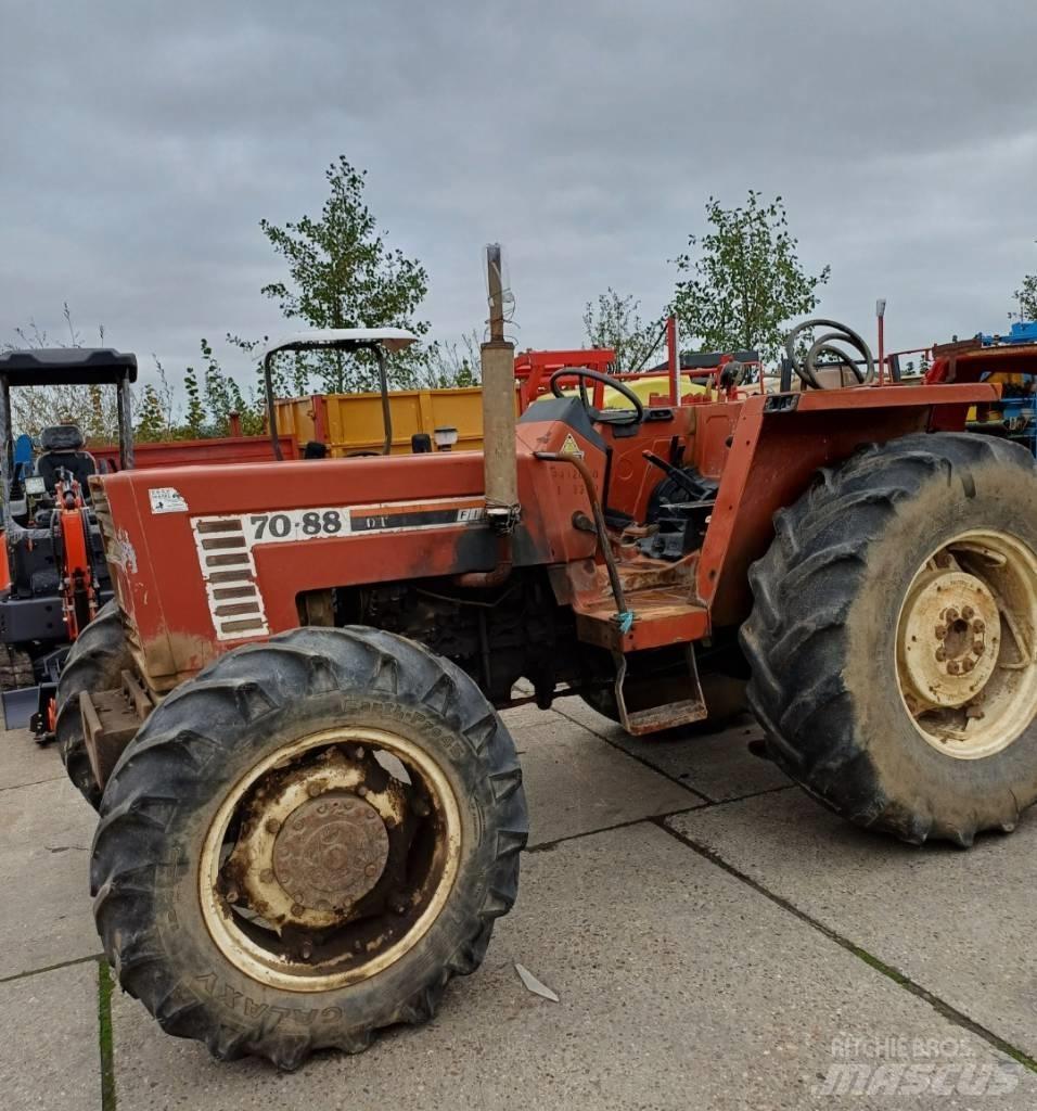 Fiatagri 70-88 Tractors