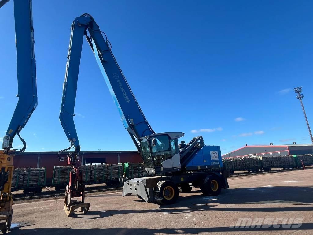 Fuchs 350 Port material handlers