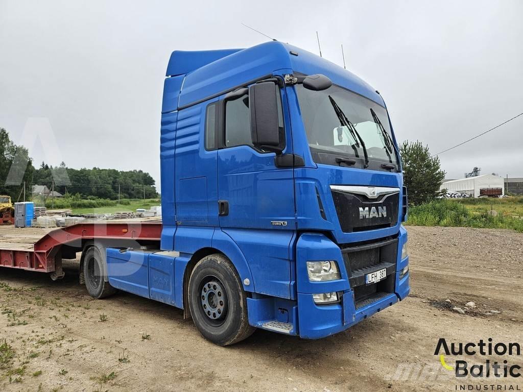 MAN 18.400 Conventional Trucks / Tractor Trucks