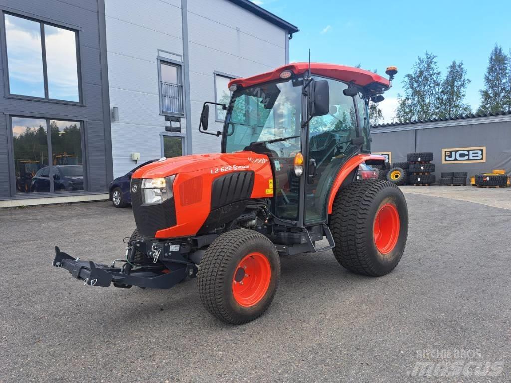 Kubota L2-622 Compact tractors