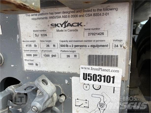 SkyJack SJ III 3226 Scissor Lifts