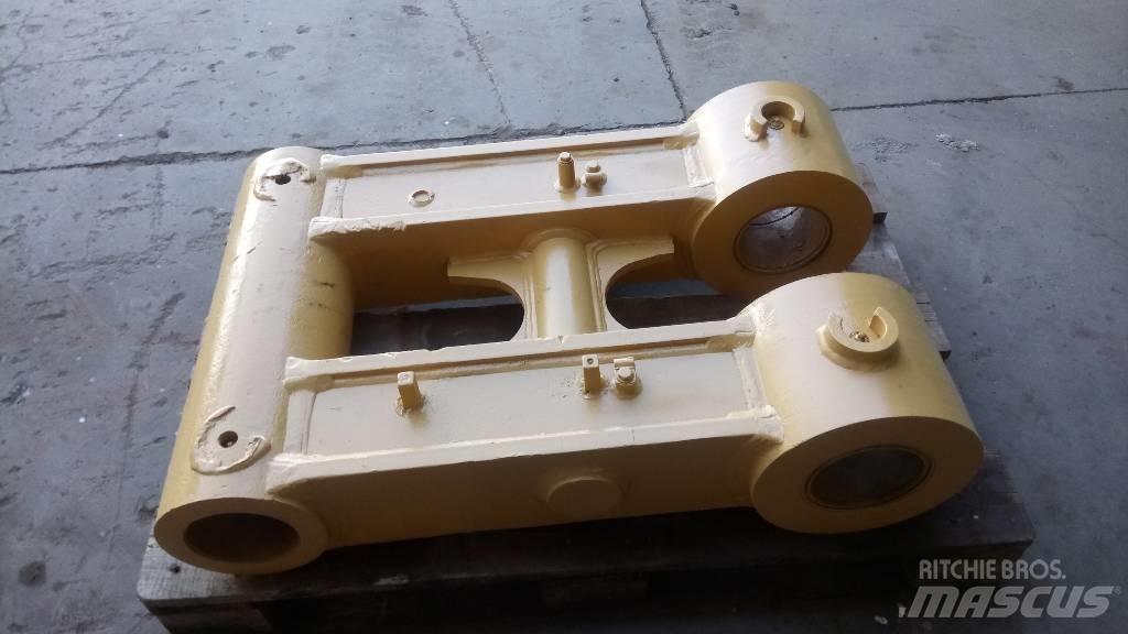 CAT 375 Booms and dippers