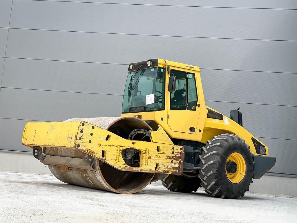 Bomag BW 216 DH-4i Single drum rollers