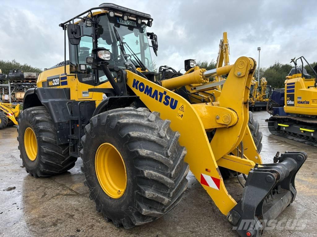 Komatsu WA320-8 Wheel Loaders