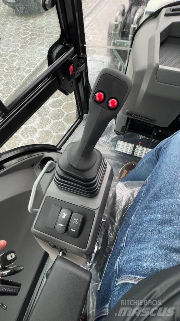 Hidromek 102B Backhoe Loaders