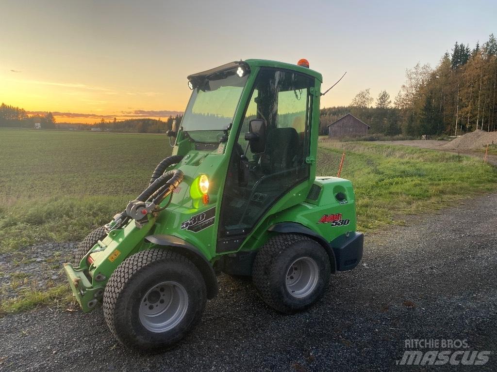 Avant 530 Mini Loader