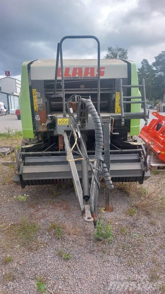 CLAAS Rollant 455 RC Round Balers