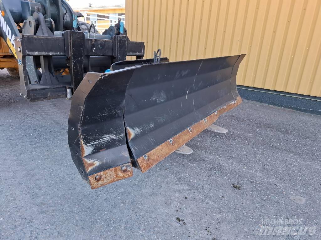 Kellfri SP250E Snow Blades And Plows