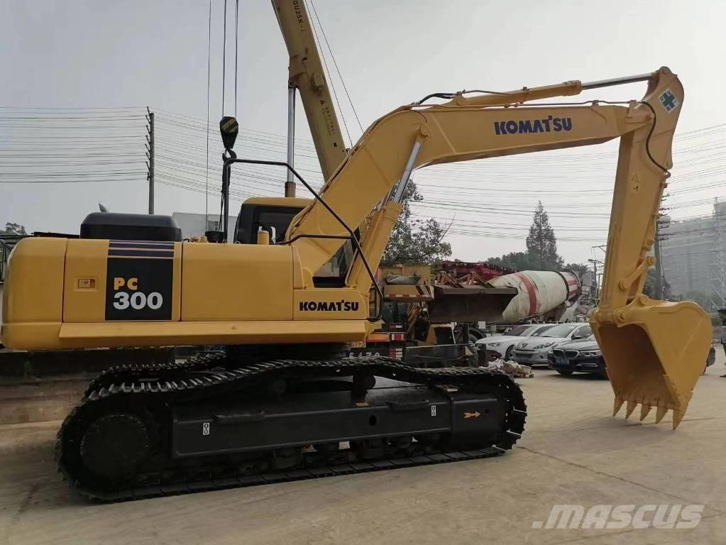 Komatsu PC 300 Crawler Excavators