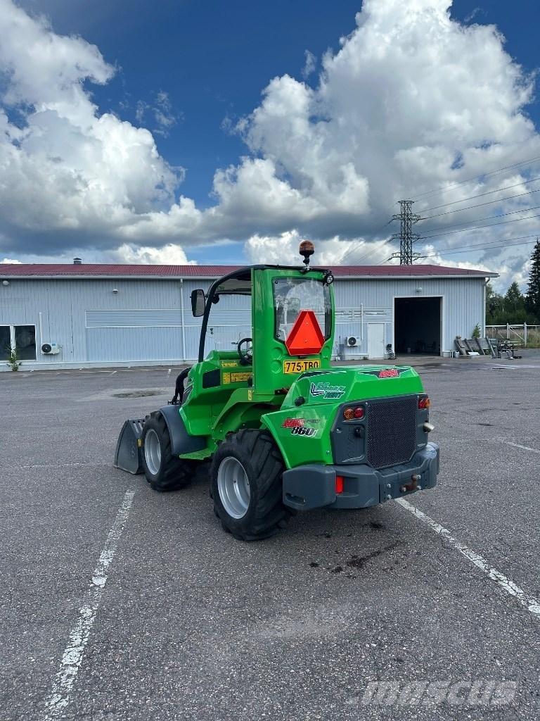 Avant 860 i Mini Loader