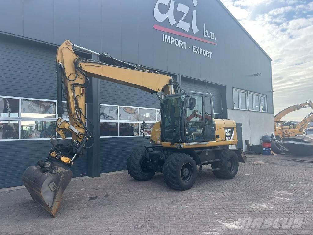 CAT M313D Wheeled Excavators