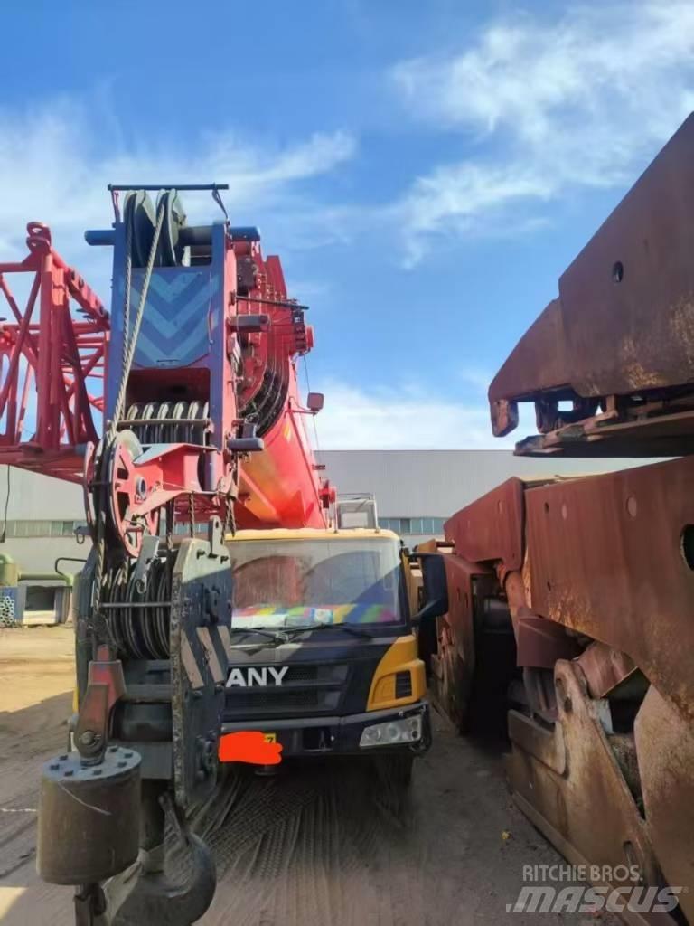 Sany STC800T5 Mobile and all terrain cranes