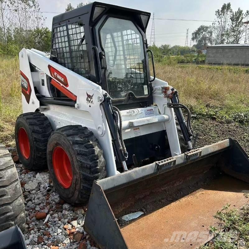 Bobcat S 590 Skid steer loaders