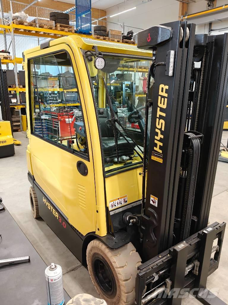 Hyster J 3.0 XN Electric Forklifts
