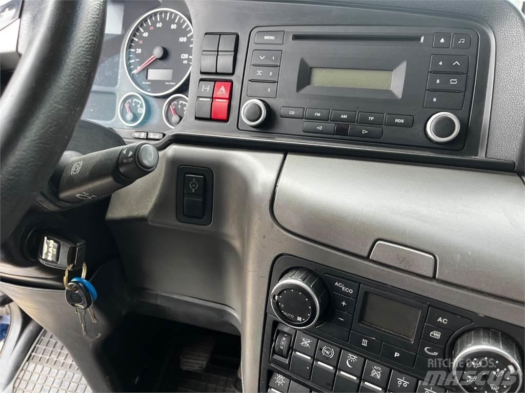 MAN TGX 18.400 Conventional Trucks / Tractor Trucks