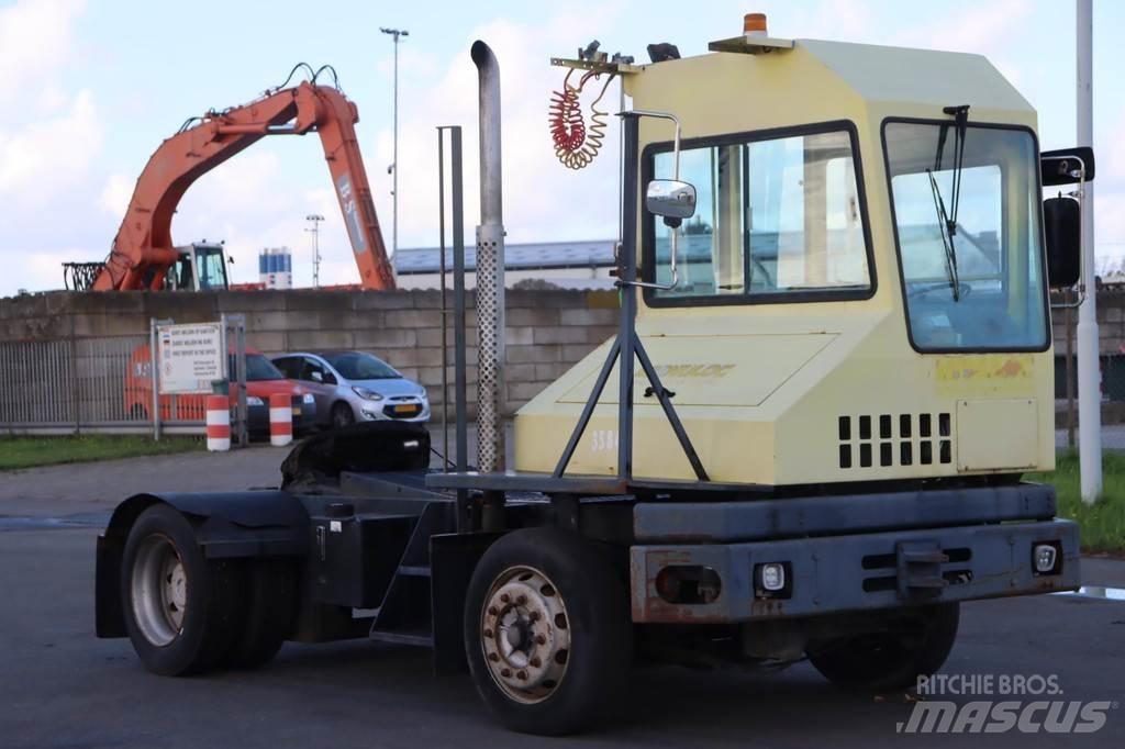 Kalmar ET120 Shunt Trucks