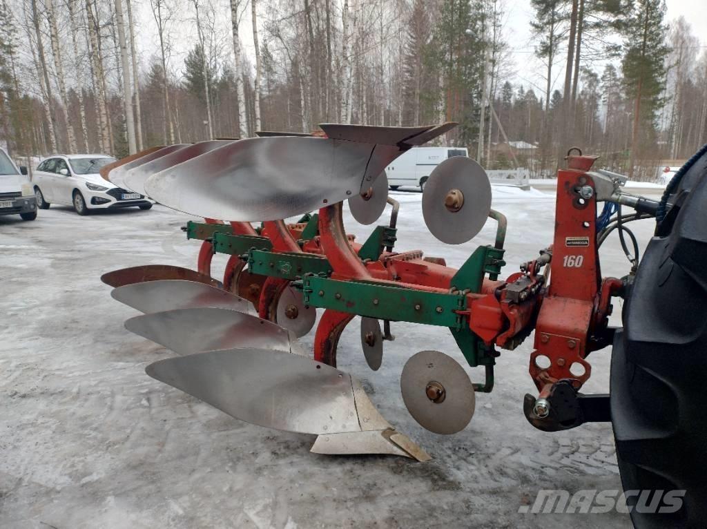 Kverneland E160 4x16 Snow Blades And Plows