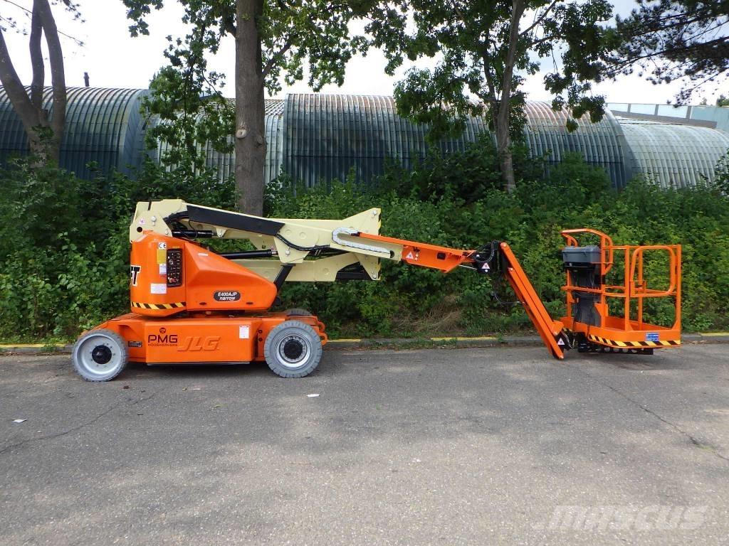 JLG E400AJPN Articulated boom lifts