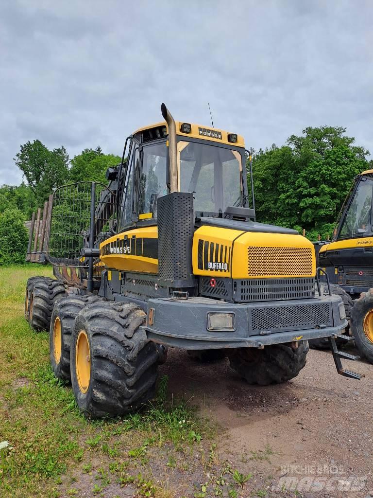 Ponsse Buffalo 8W Forwarders